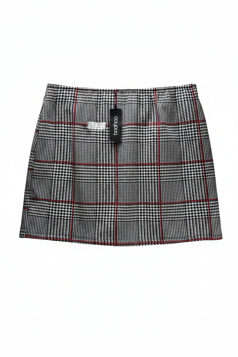 Boohoo® Waist: 26" to 28" | Houndstooth Plaid | Mini Skirt | B7 - 3171 - Genuine Maal
