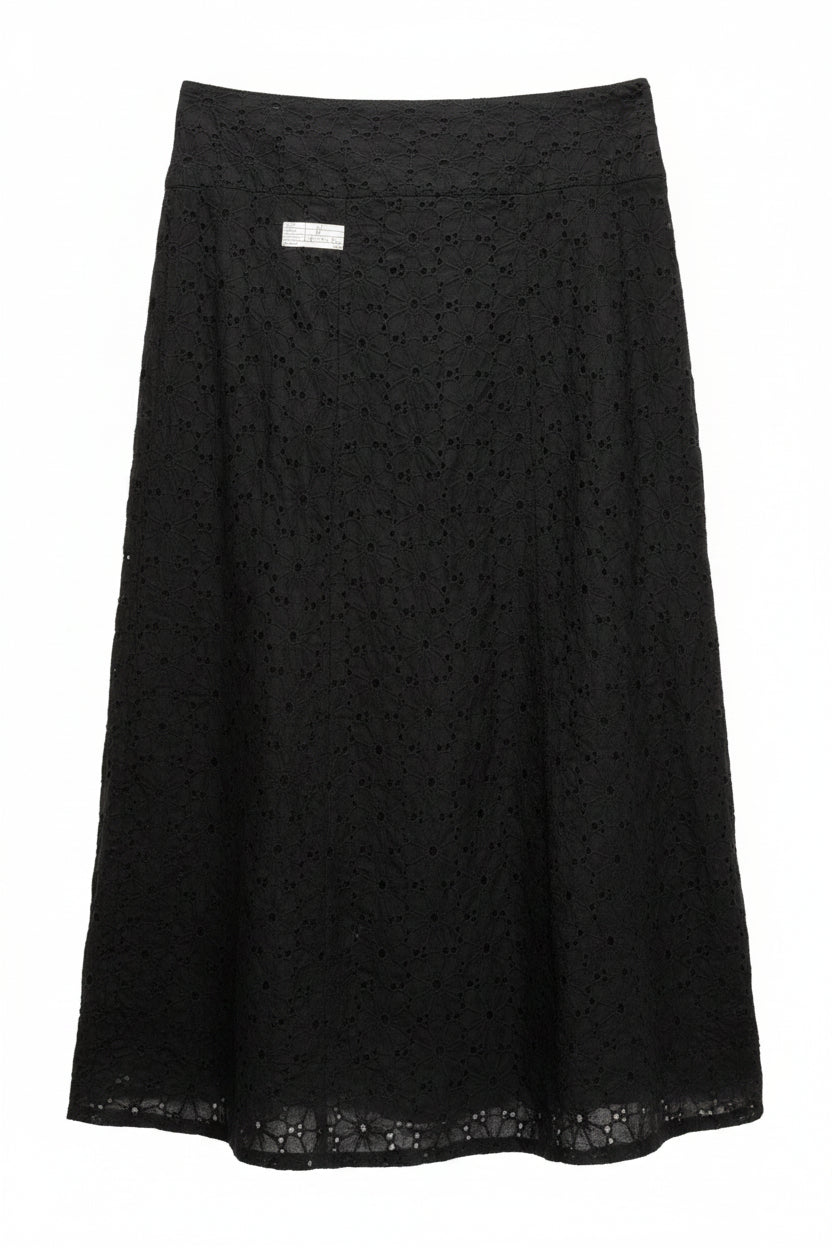 Wallis® Waist: 28" | Broderie Anglaise Black | Midi Skirt | B7 - 3042 - Genuine Maal