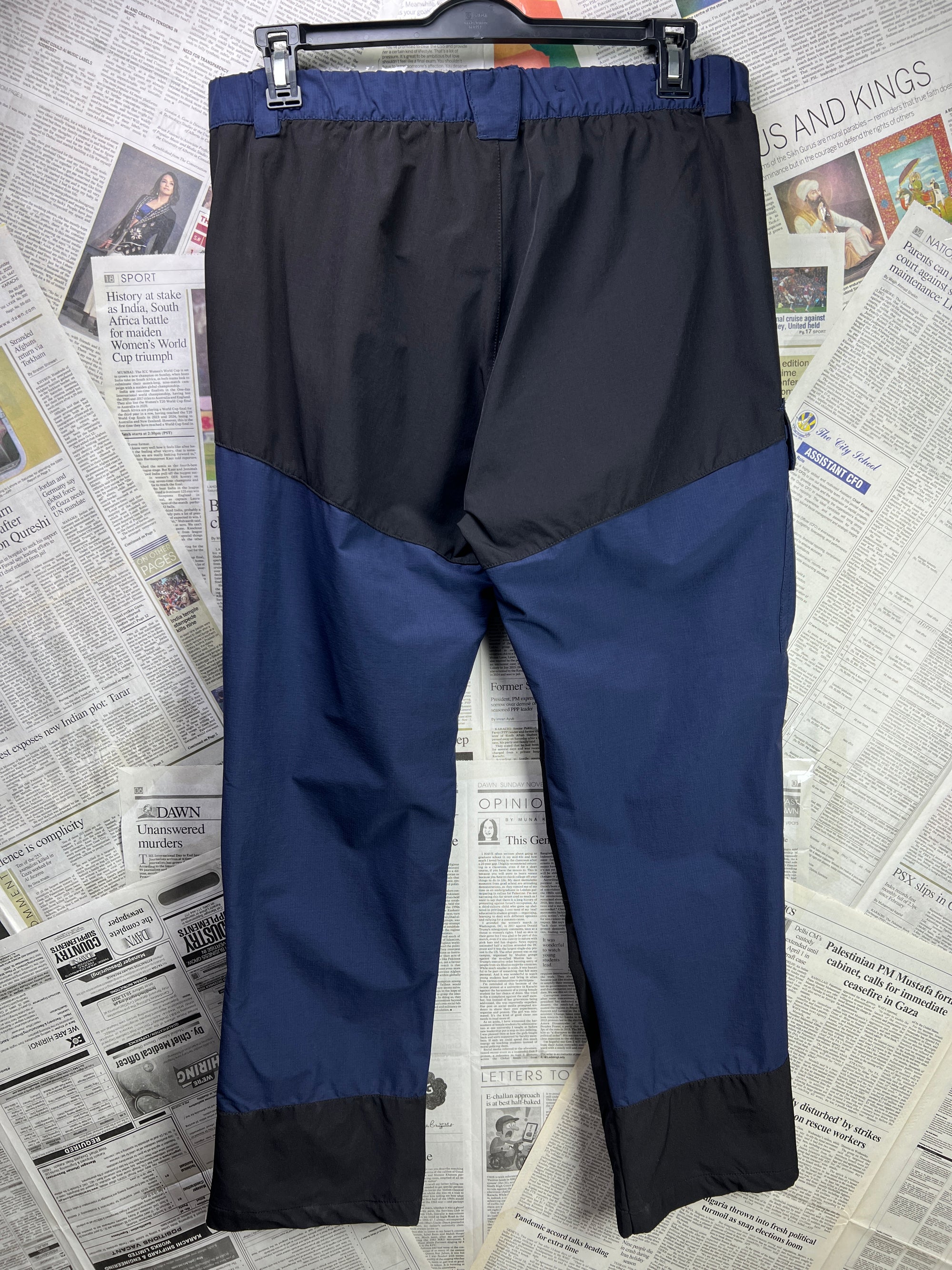 Crivit® Waist: 34" | Blue & Black | Cargo Trouser | Poly - Elastane | 2318 - Genuine Maal